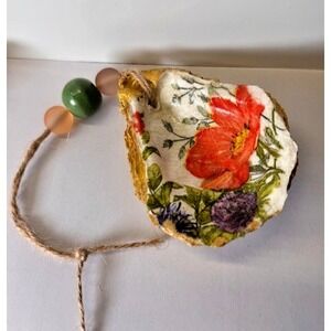 Handmade Oyster‎ Shell  Ornament  Floral Inspired Flowers